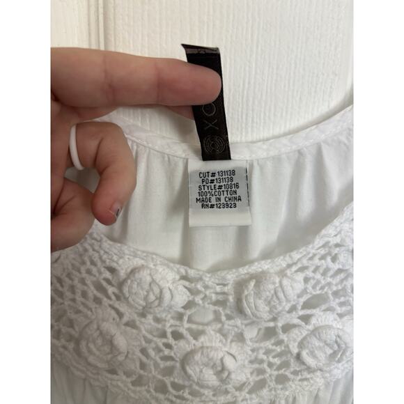 XCVI White Crochet Embroidered Tunic Mini Dress Size Medium Boho Cottage Cotton - Picture 4 of 8